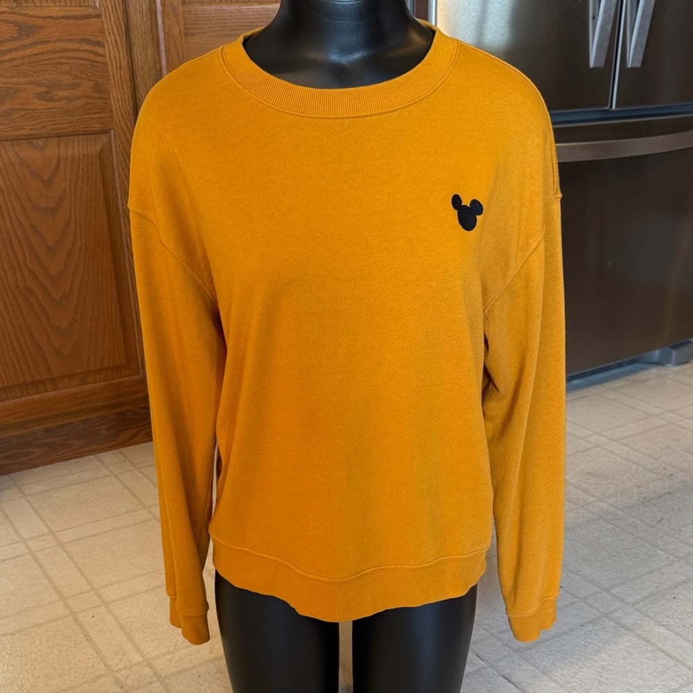 H & M Disney Mickey Mouse long sleeve crew neck sweatshirt. Size Large